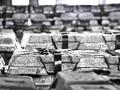 8月原鋁產(chǎn)量為264萬(wàn)噸，同比下降3.7％